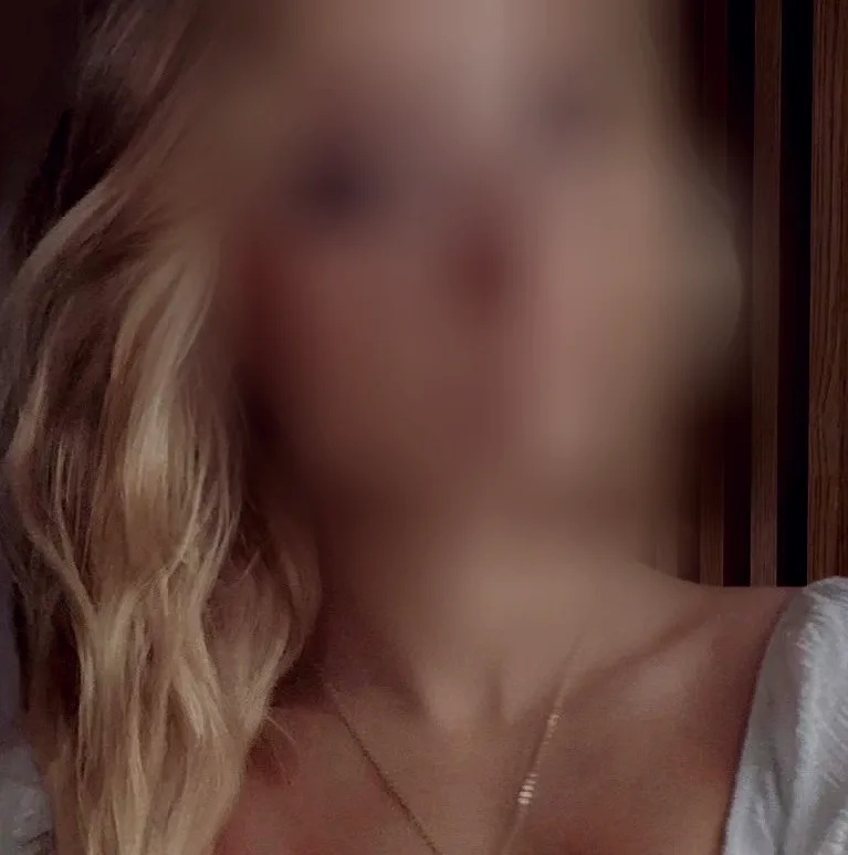Greta, 19