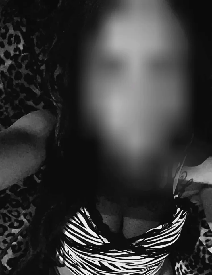 Tanja, 35
